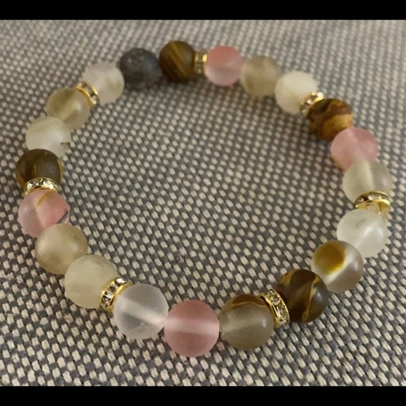 Cherry Quartz Stretch Bracelet - Picture 3 of 4